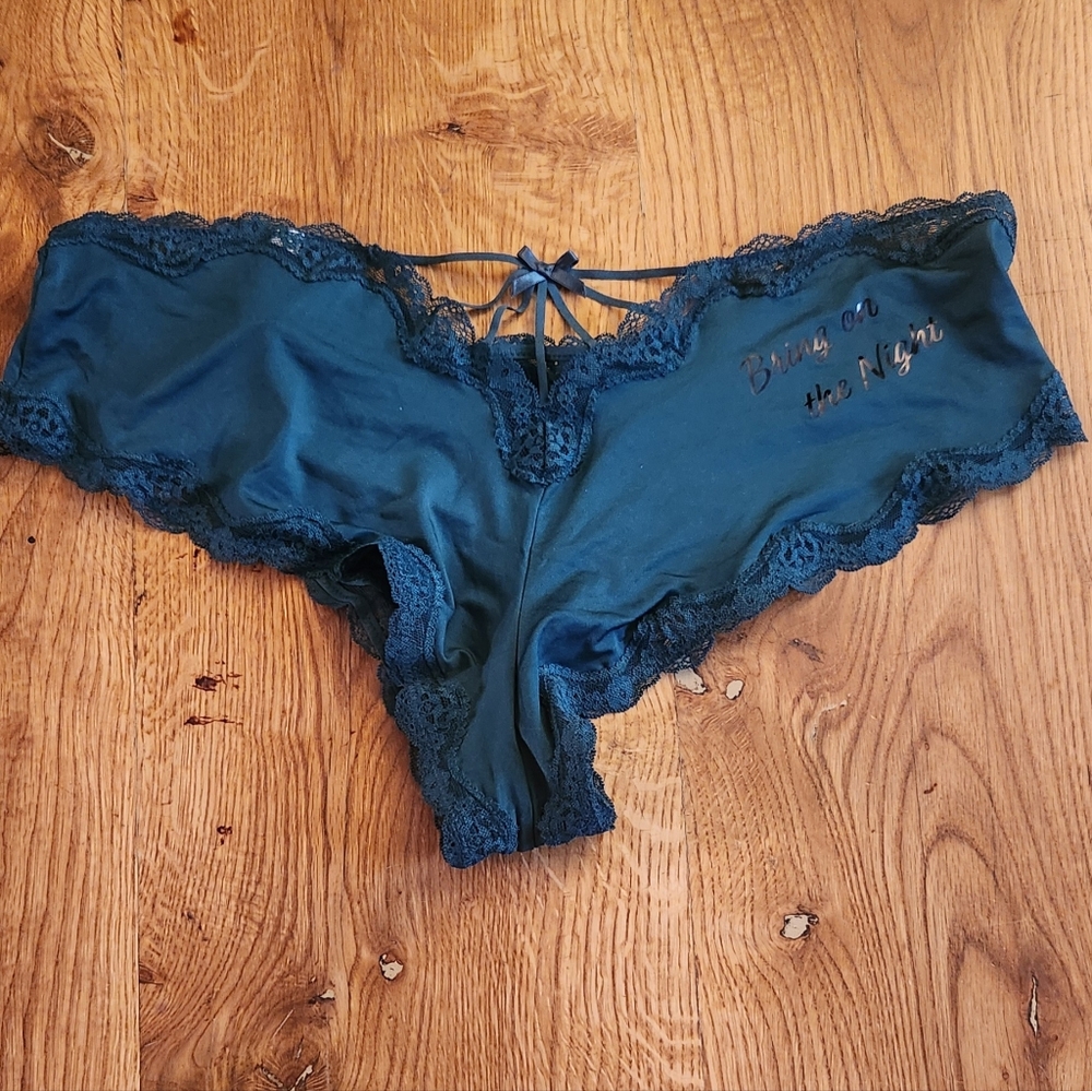 Cacique Forest Green Lace Boost Balconette Bra with Matching Strappy Hipsters - Picture 8 of 11